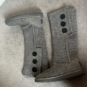 UGG grey classic Cardy
